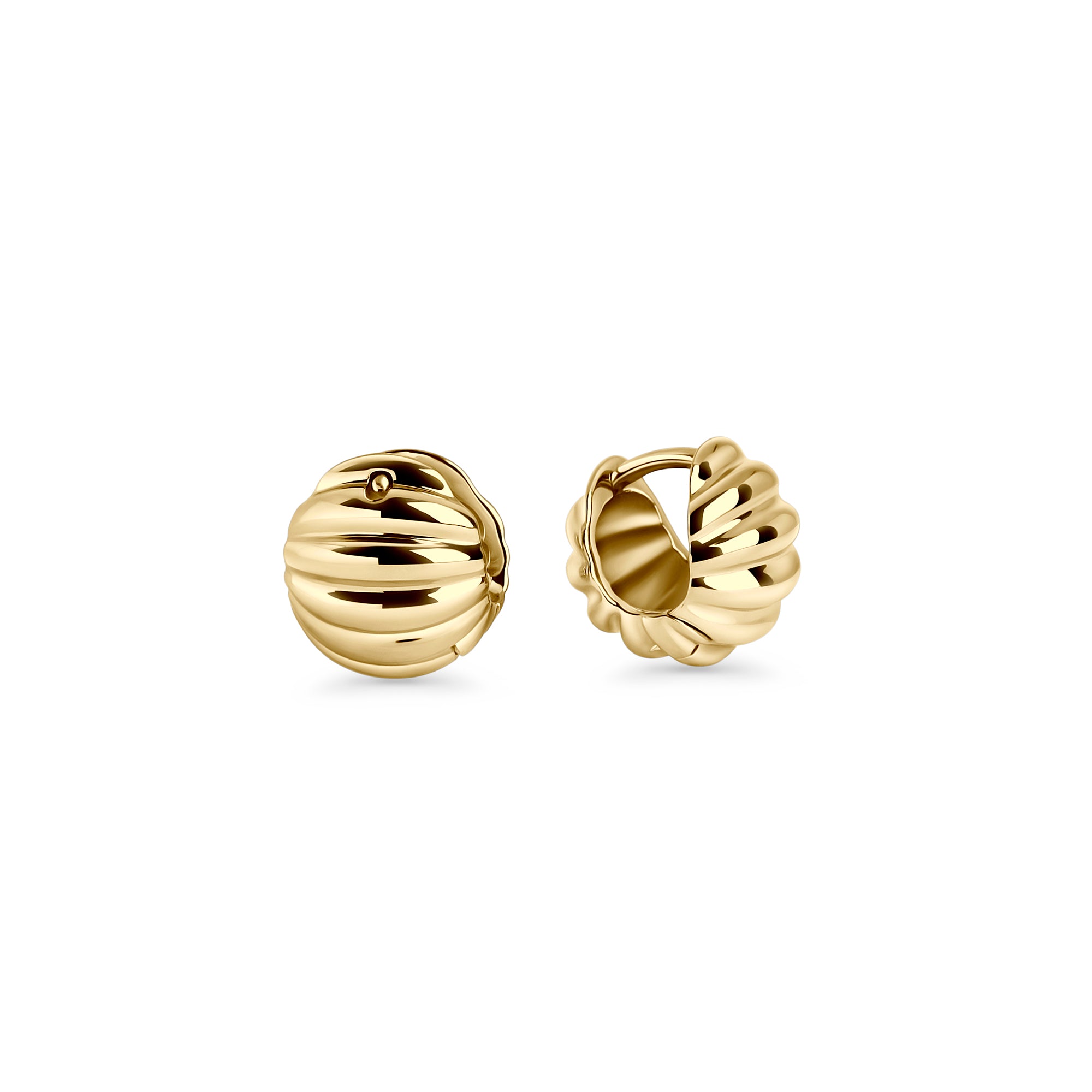Gold stainless steel sculptural hoop earrings with ribbed shell design, bold modern jewelry, hypoallergenic non-tarnish durable earrings, elegant contemporary statement jewelry.
