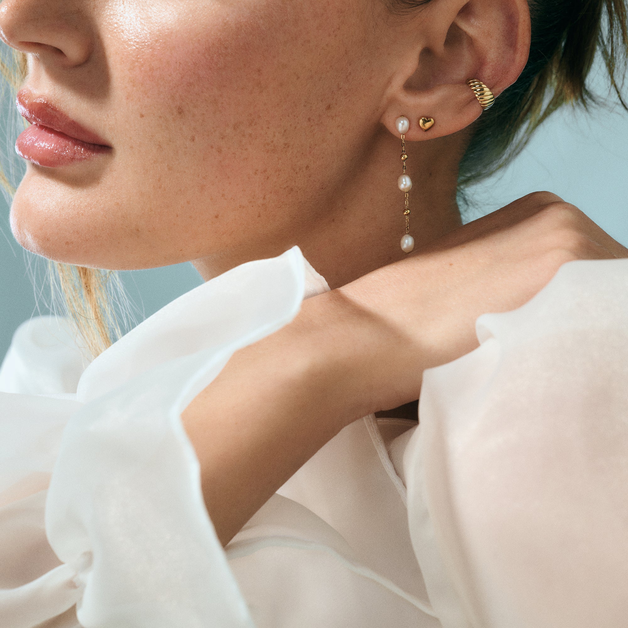 Gold twisted ear cuff, top-rated and best for sensitive ears, allergy-free and hypoallergenic surgical stainless steel, waterproof, non tarnish, safe and designed to prevent skin irritation.
