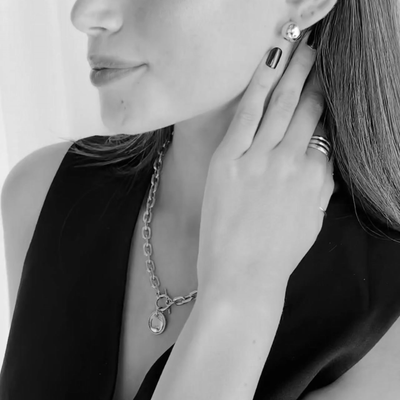 Behind the scene : must have rectangle links necklace with pendant charm